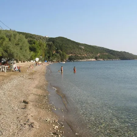 Razi Landhuis Lefokastro